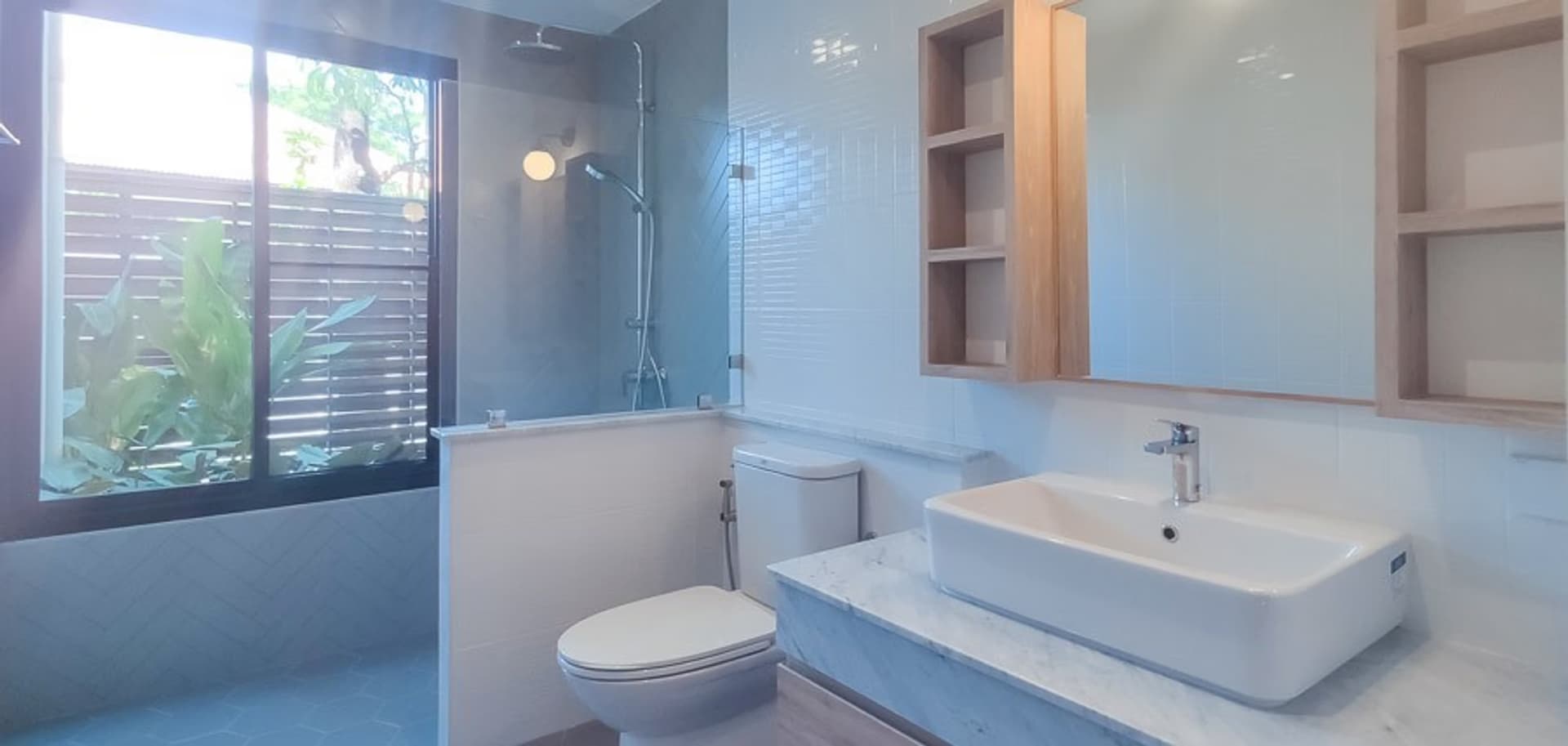 4 Bedroom House - Image 6