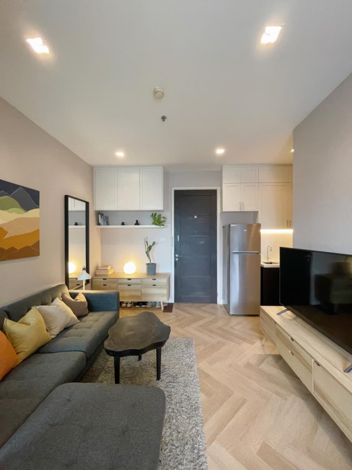 1 ห้องนอน คอนโด สำหรับ ขาย ใน Bang Rak - Image 4