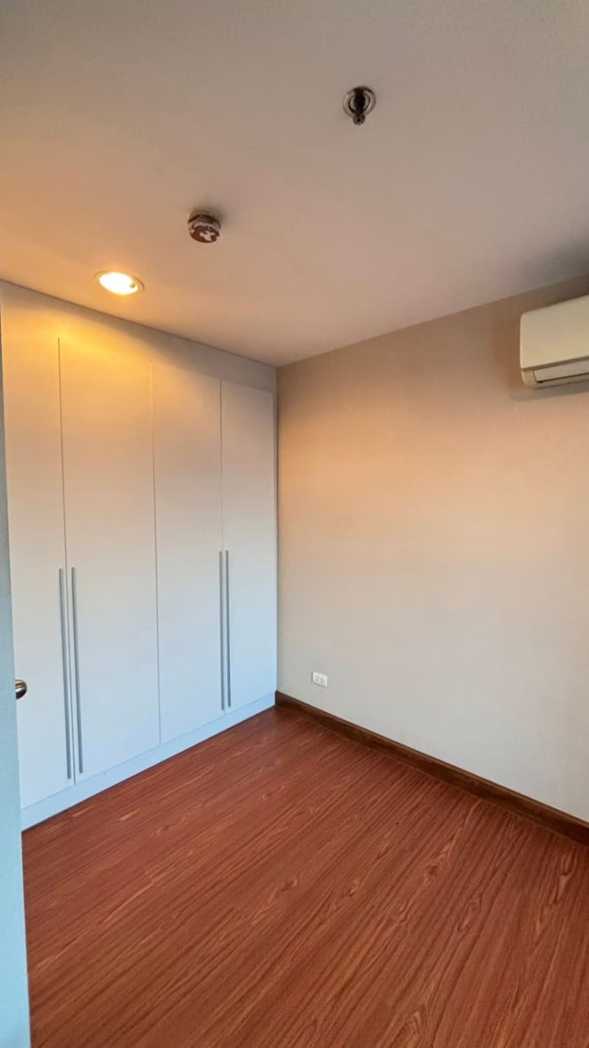 2 ห้องนอน คอนโด สำหรับ ขาย ใน Huai Khwang - Image 8