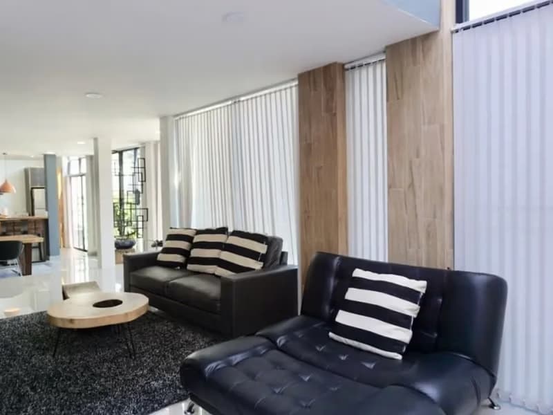 7 Bed House for Rent and Sale in San Sai