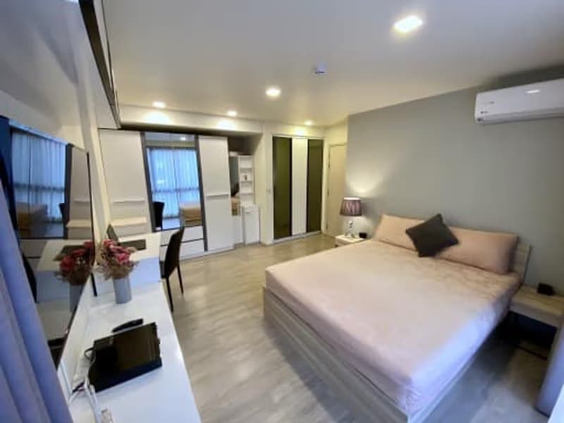 Condo for Sale, Sale w/Tenant at Maestro 03 Ratchada-Rama 9