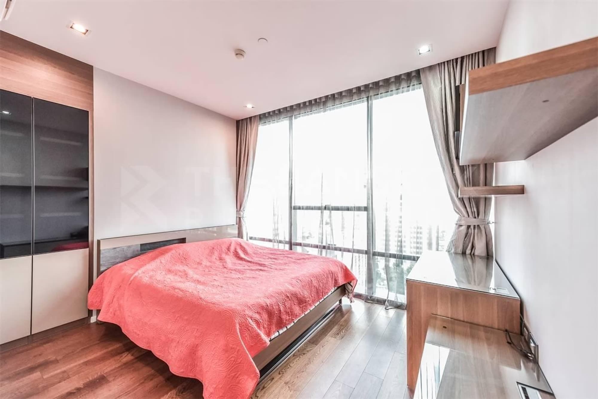 2 ห้องนอน คอนโด สำหรับ ขาย ใน Sathon - Image 4