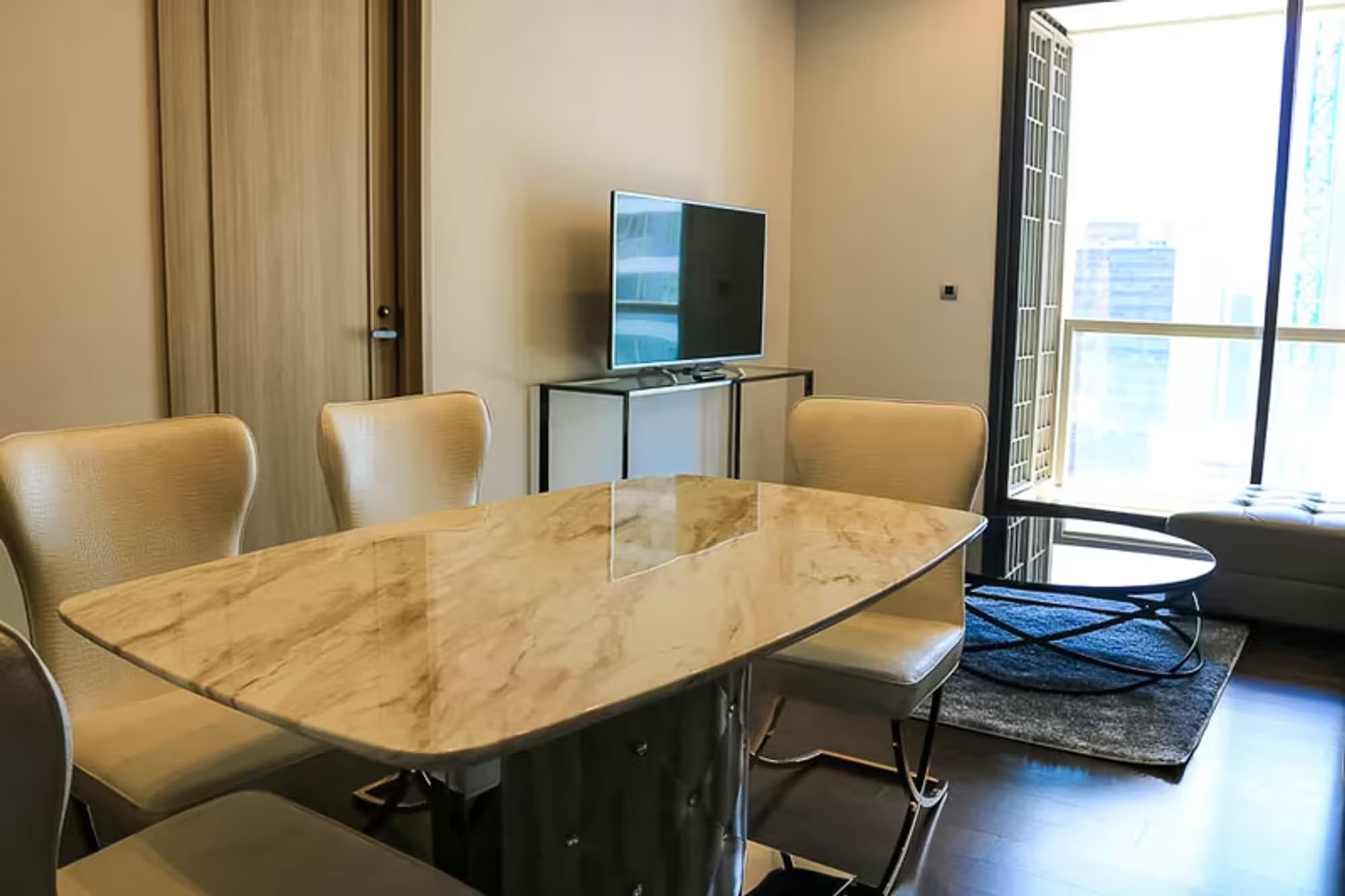 1 Bedroom Condo at XXXIX By Sansiri 39 - Image 5