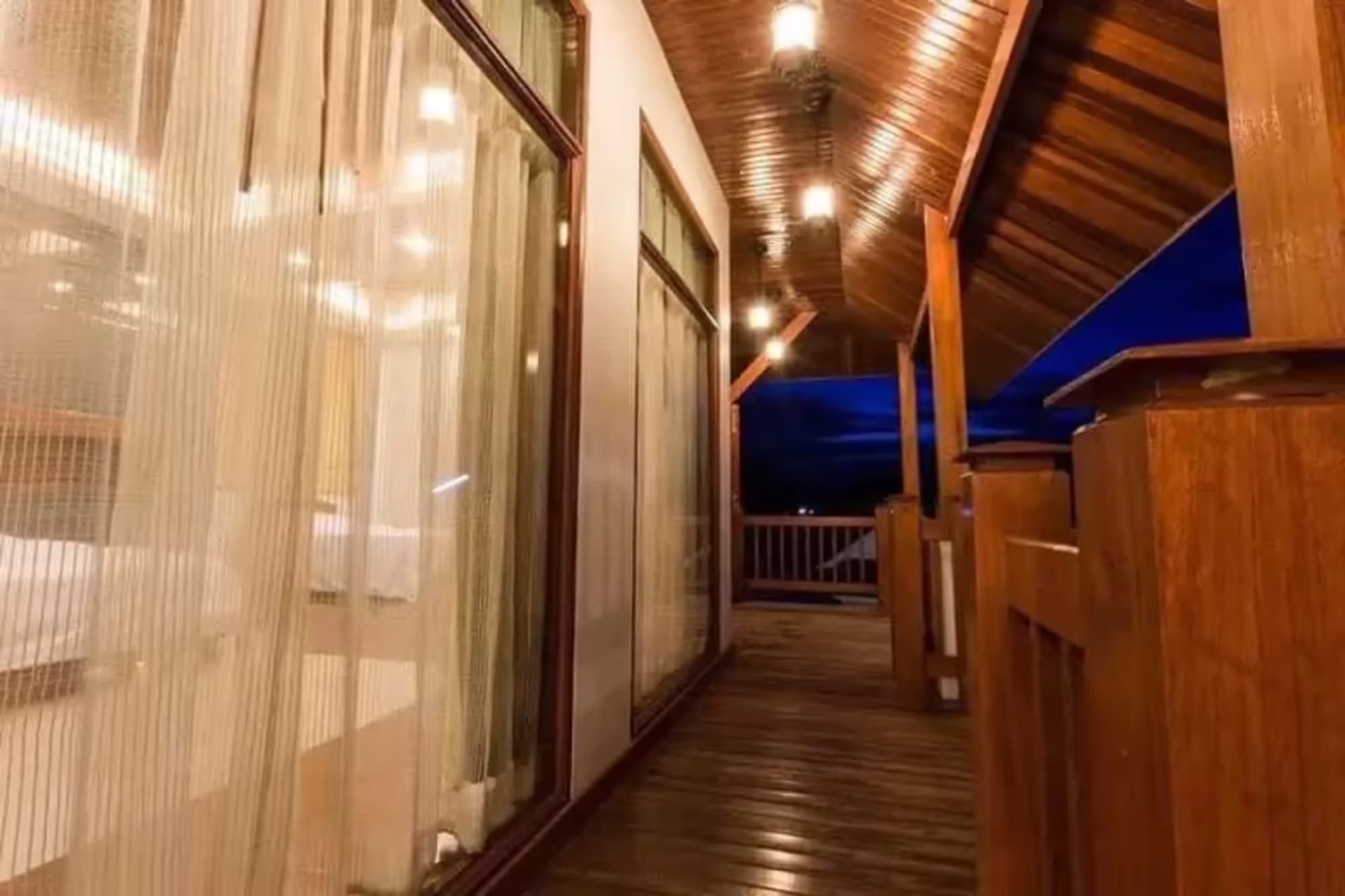 4 Bedroom House - Image 13