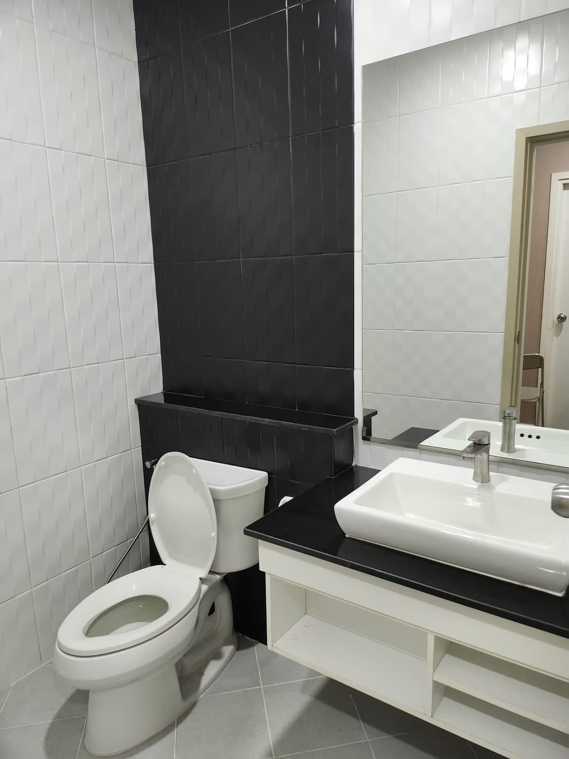 3 Bed Townhouse for Sale in San Sai - Image 9