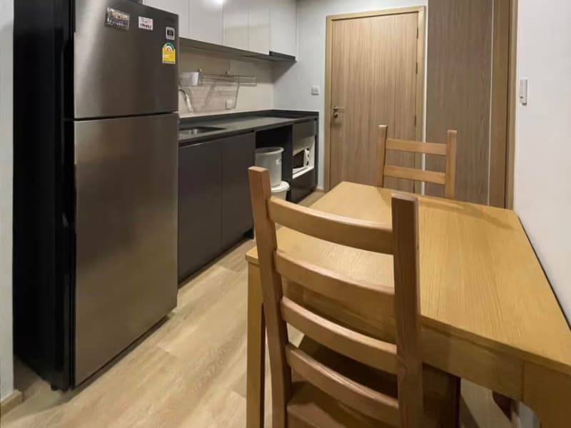 1 Bed Condo for Sale in Payathai