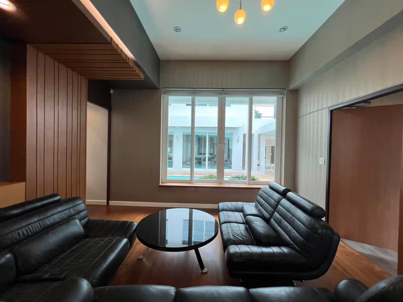4 Bed House for Rent and Sale in Mueang Chiang Mai