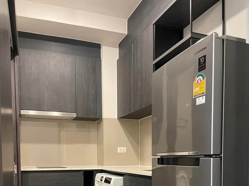1 Bed Condo for Sale  Near Huai Khwang MRT