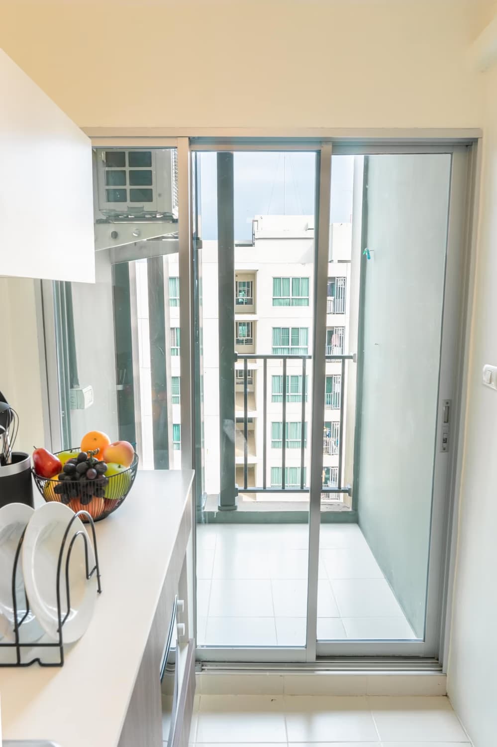 Condo for Sale, Rent at DCondo Sign - Image 15