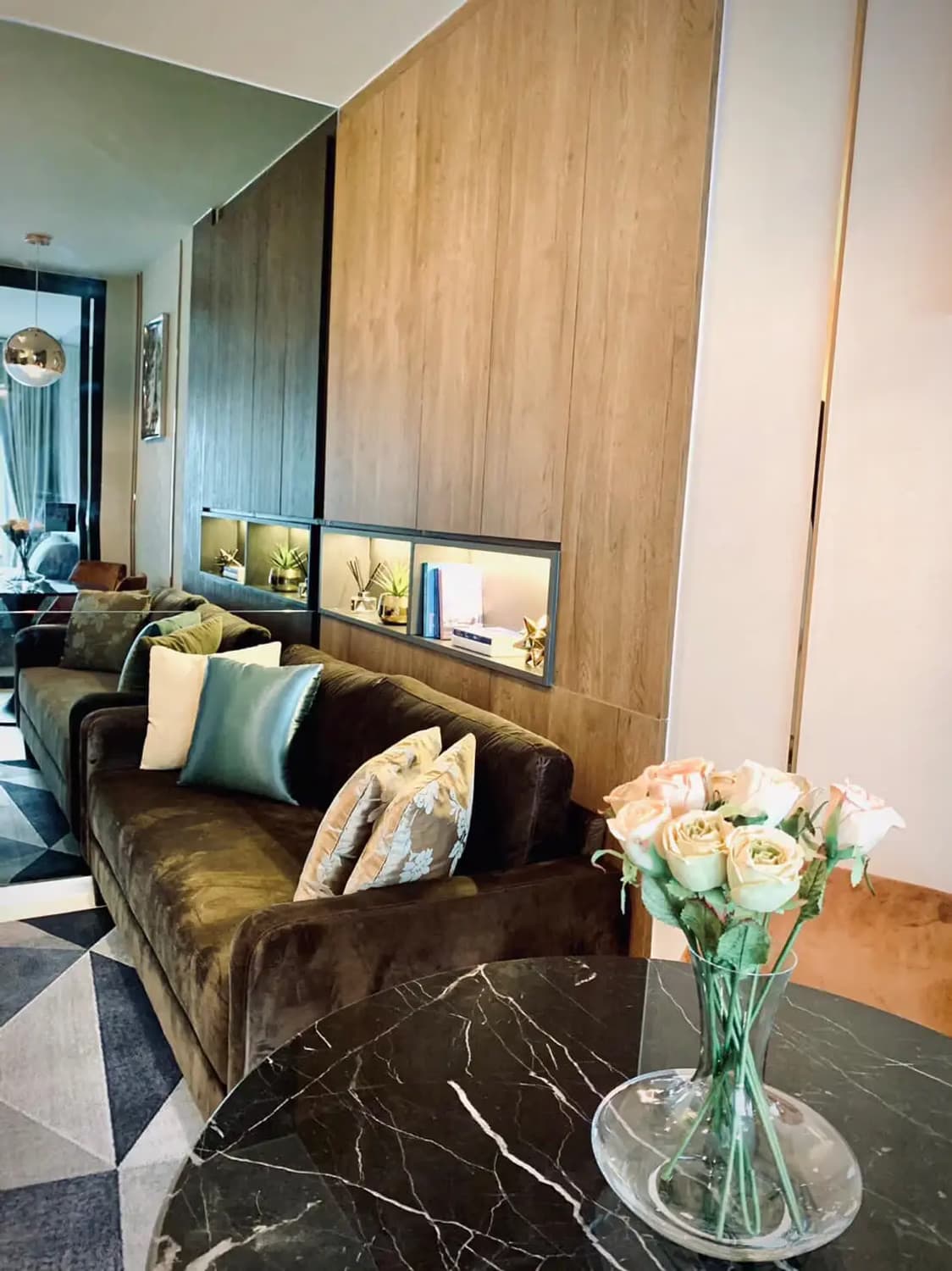 1 Bedroom Condo - Image 5