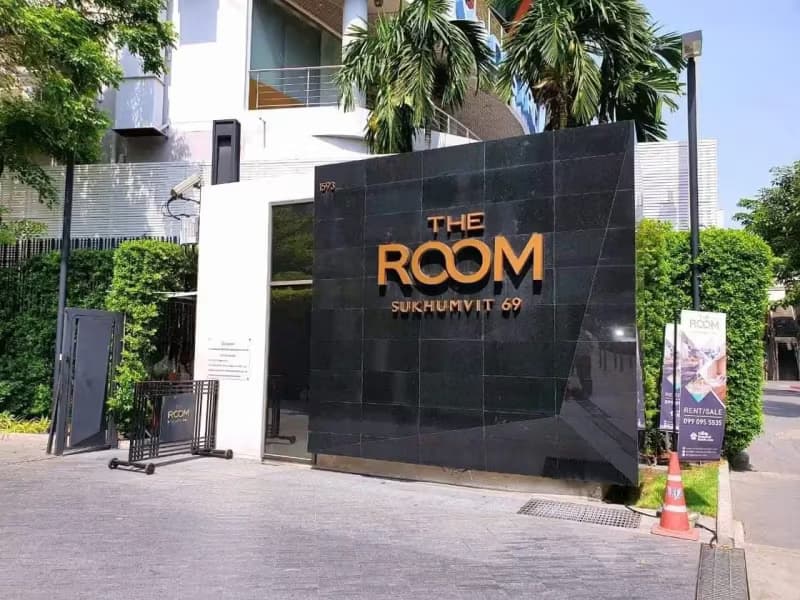 1 Bedroom Condo