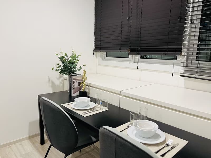 Condo for Rent, Sale at XT Huaikhwang