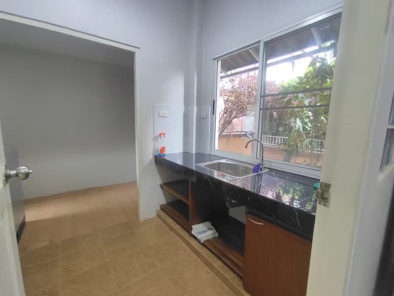 3 Bedroom House  for Rent in Ban Waen, Hang Dong.