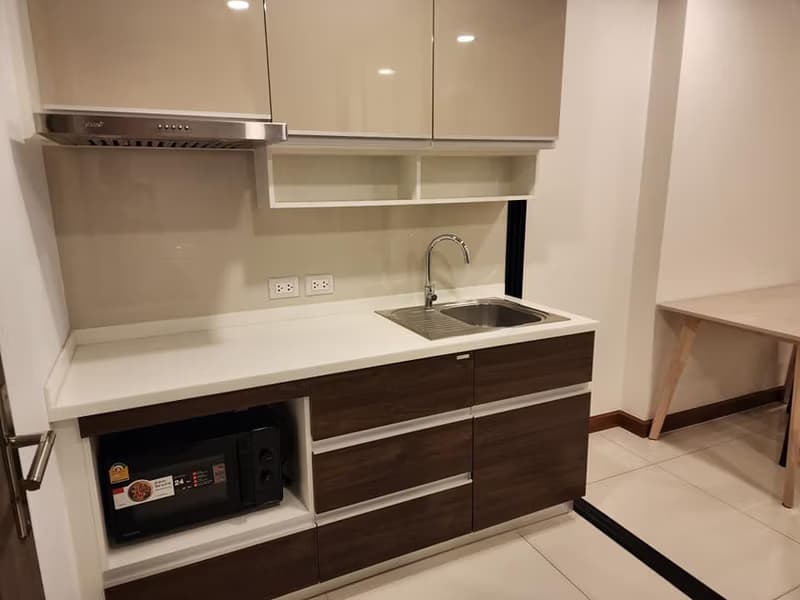 1 Bed Condo for Rent and Sale  Near Khlong San BTS