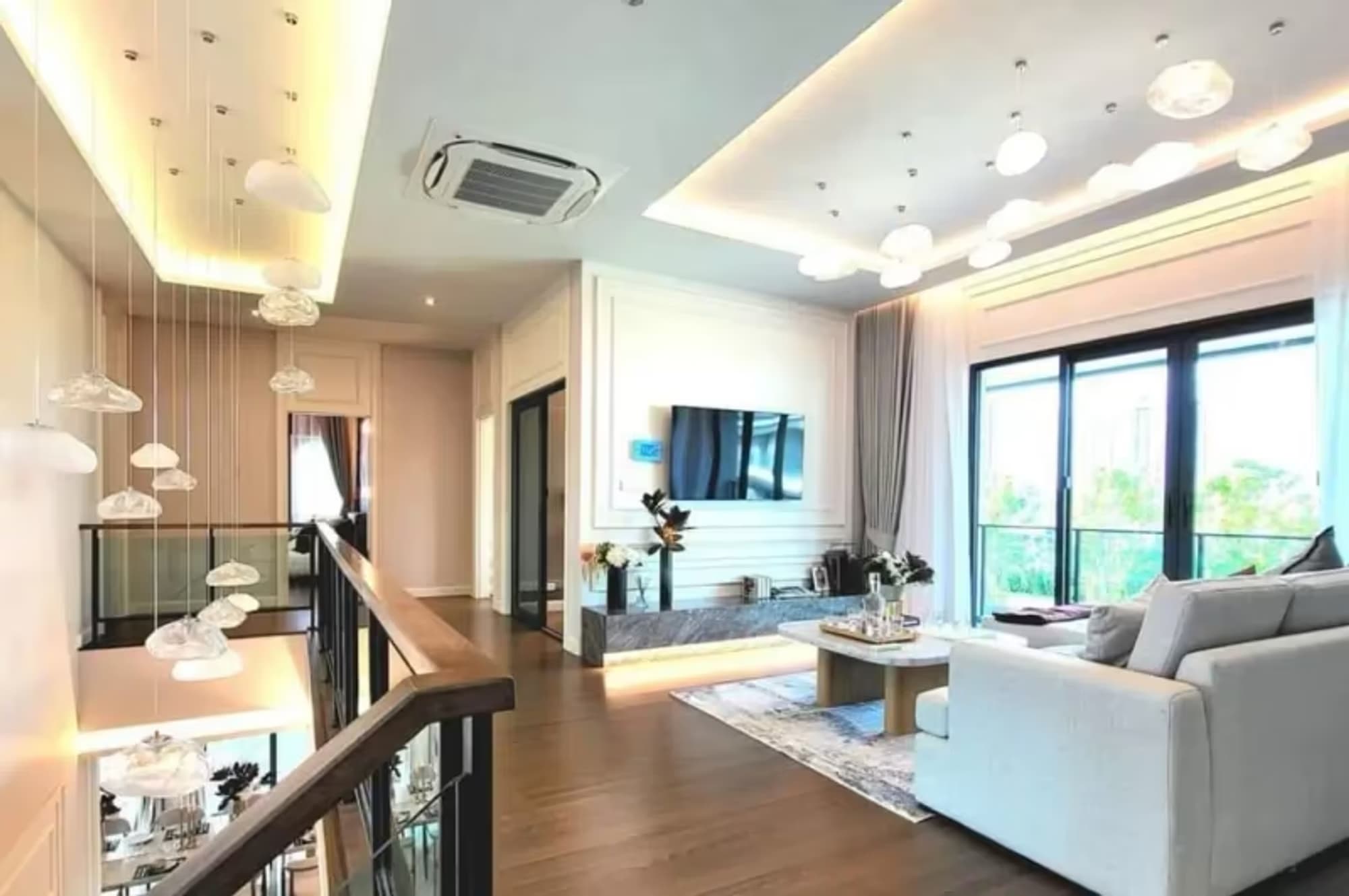 5 Bedroom House - Image 9
