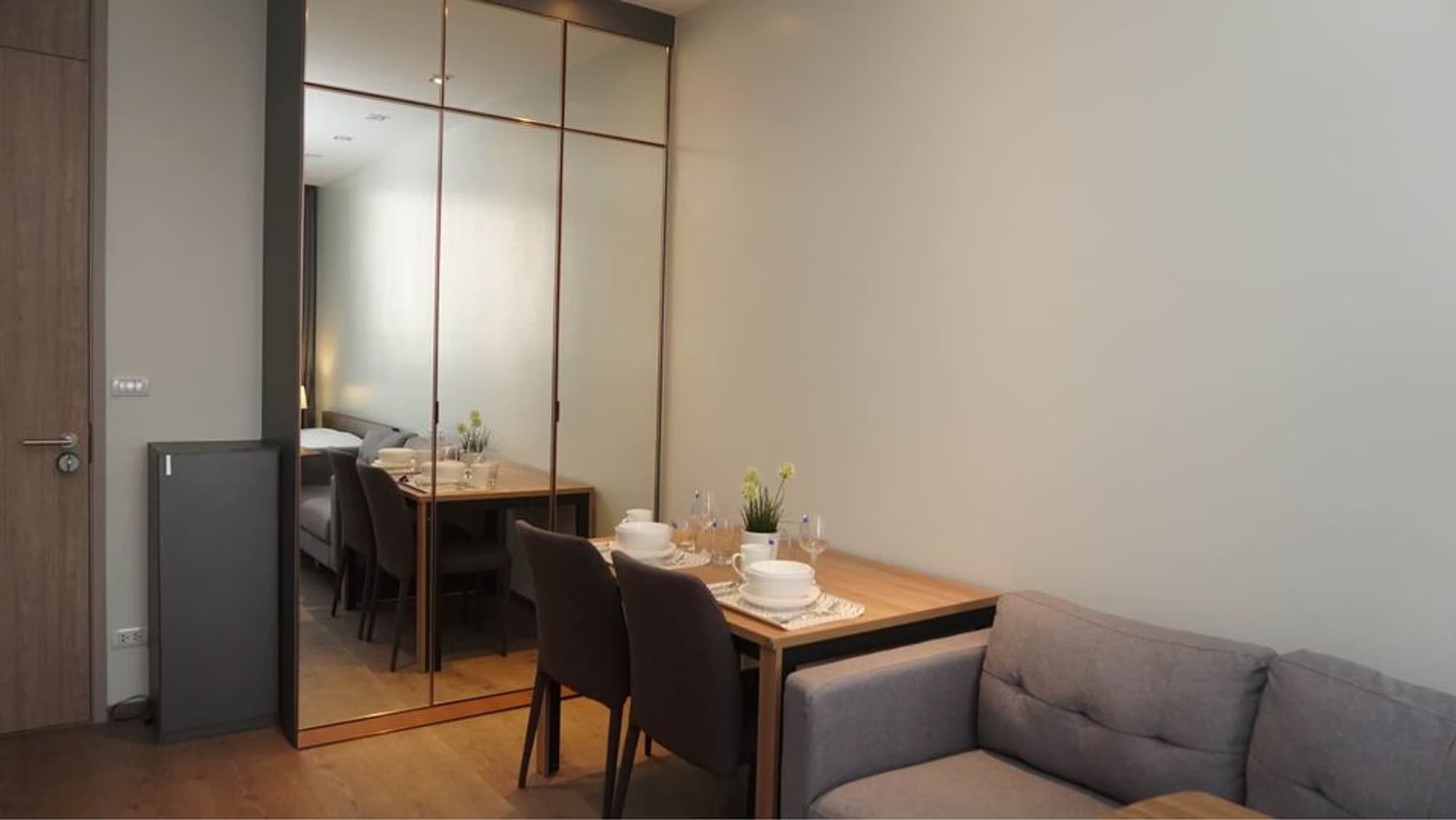 1 Bed Condo for Rent and Sale in Khlong Toei - Image 1
