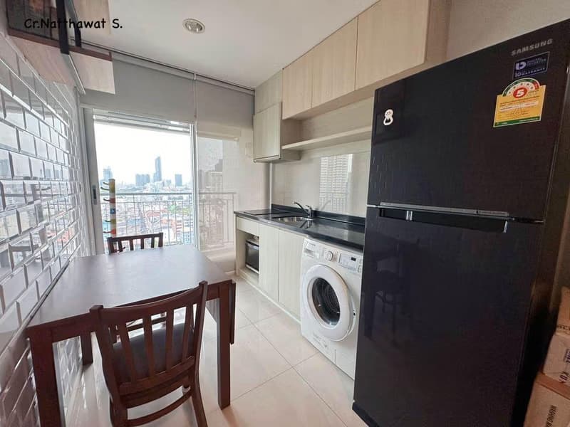 1 Bed Condo for Rent and Sale in Sathon