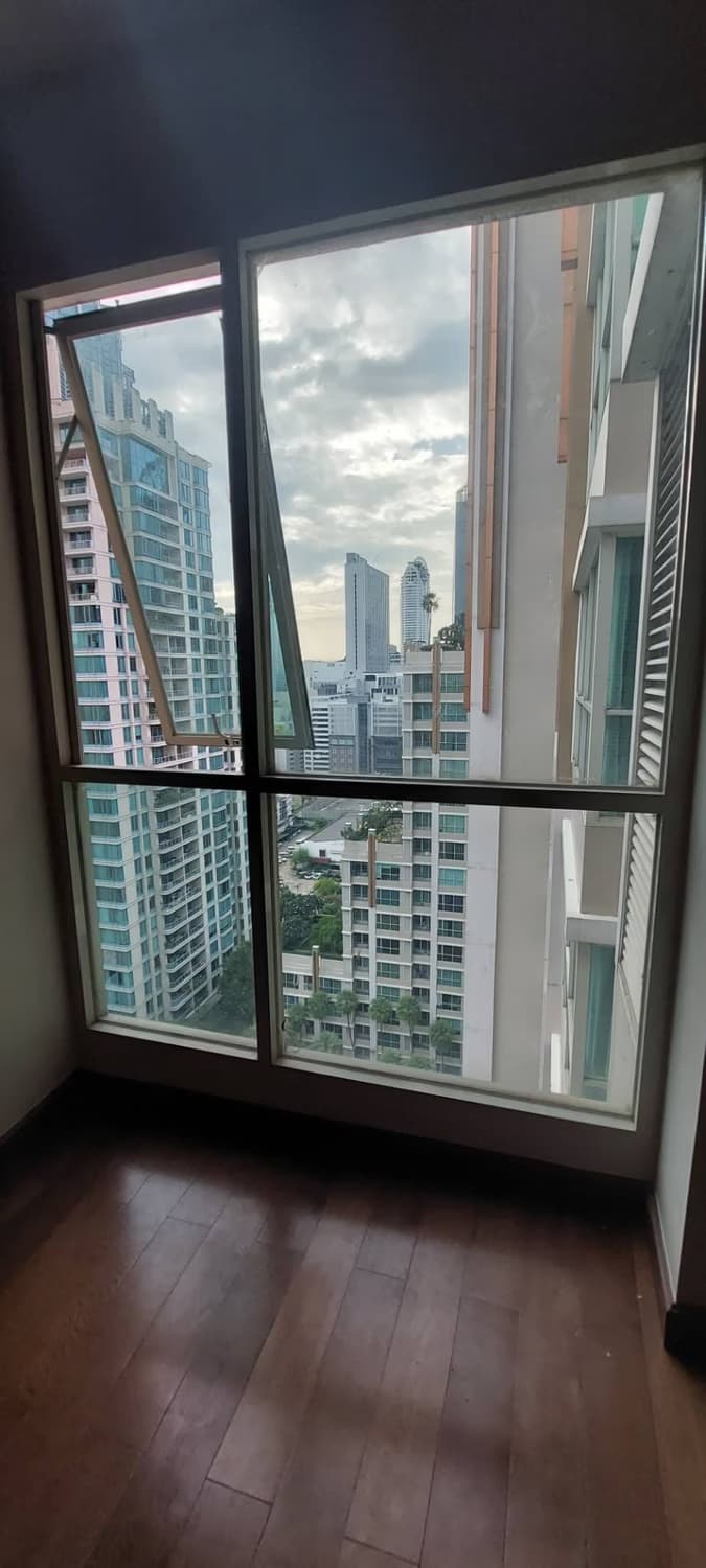 1 Bed Condo for Sale  Near Chit Lom BTS - Image 11