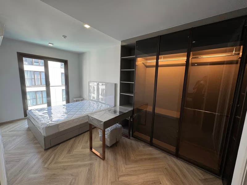 2 Bed Condo for Rent and Sale in Watthana