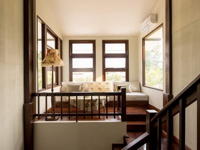 Pool Villa in Saraphi, Teak Traditional Thai Style