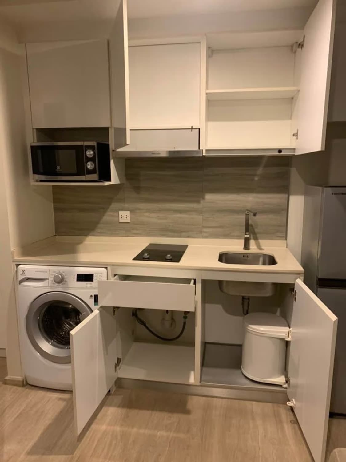 1 Bed Condo for Sale in Pathum Wan - Image 8