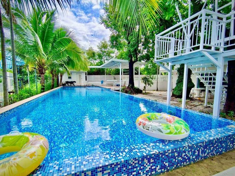 7 Bed House for Rent and Sale in Mueang Chiang Mai District