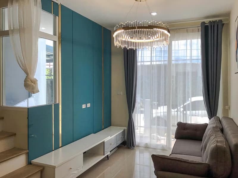 Townhouse for Rent at Golden Town RuamChok