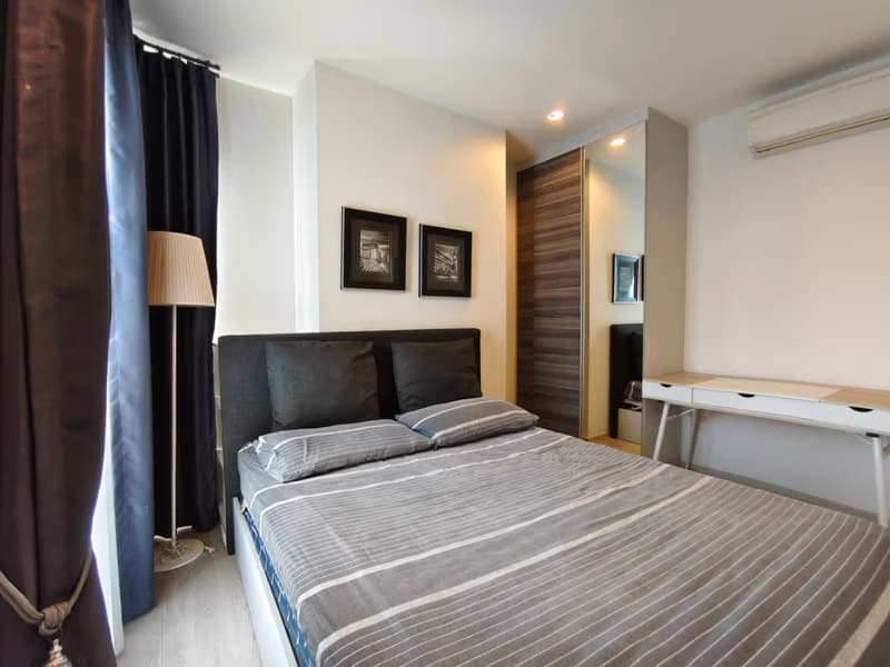 2 Bed Condo for Rent in Huai Khwang