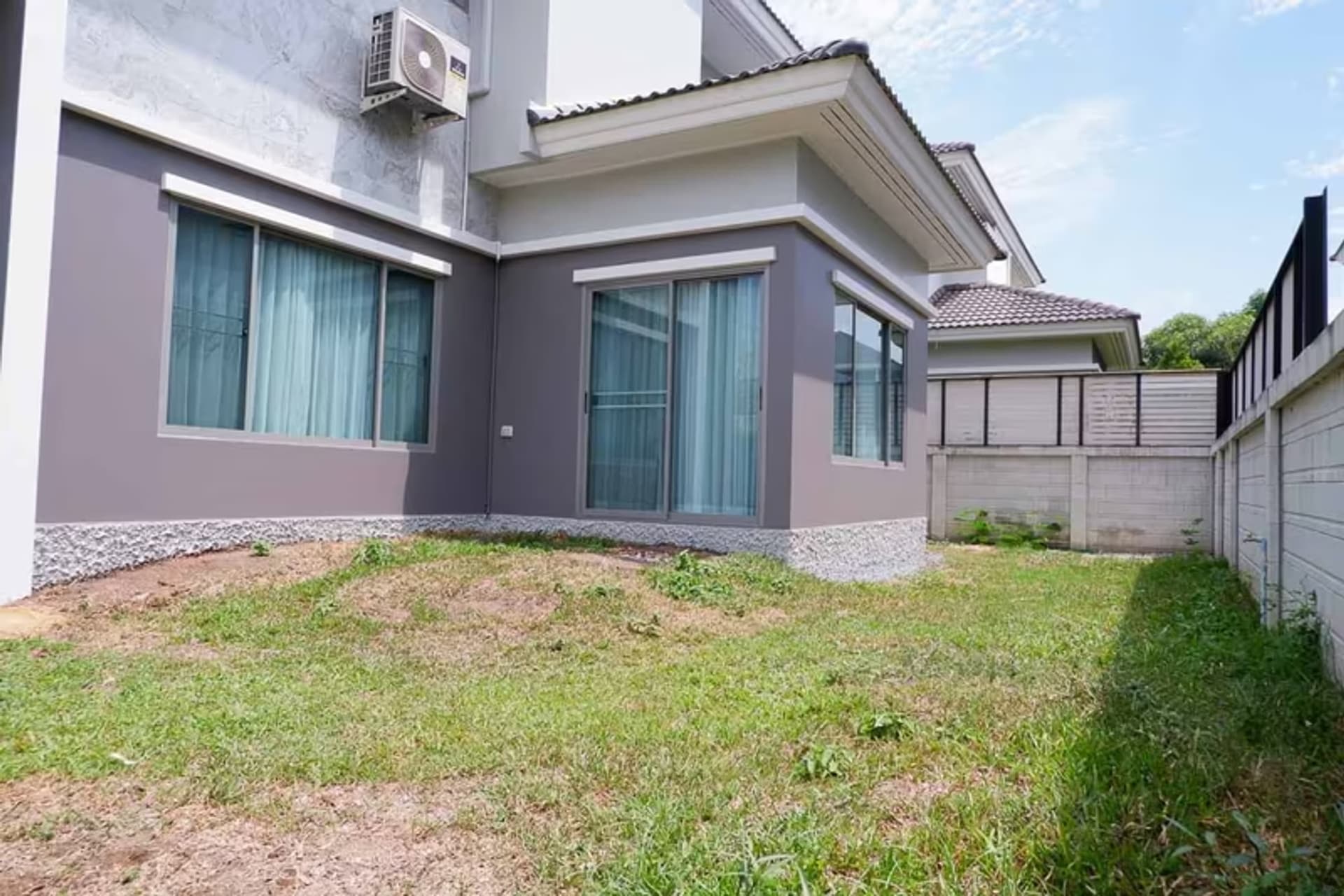 4 Bedroom House - Image 16