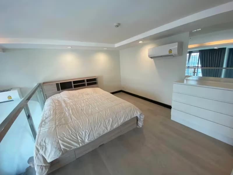 Condo for Rent, Sale at Thames Residence