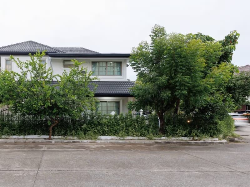 5 Bed House for Sale in Mueang Chiang Mai